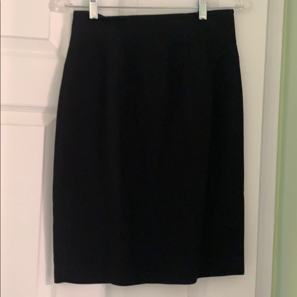 Black skirt by Laurel